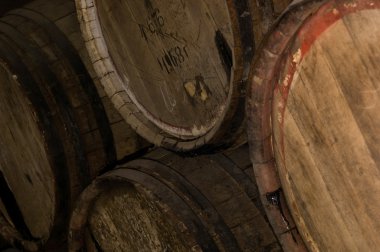 wooden wine barrels