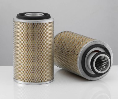 Beyaz bir arka plan üzerinde otomobil filtre