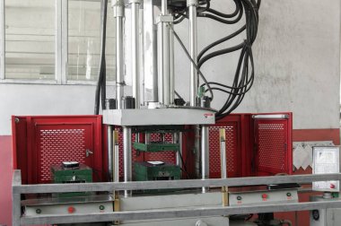 arabalar için filtreler üretimi için donatım