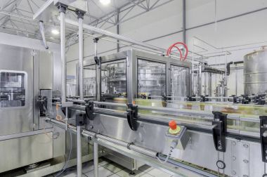 kutu içecek şişeleme fabrikası
