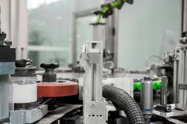 makine parmak izi kapakları