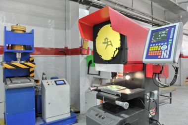 ölçüm için profil projektör