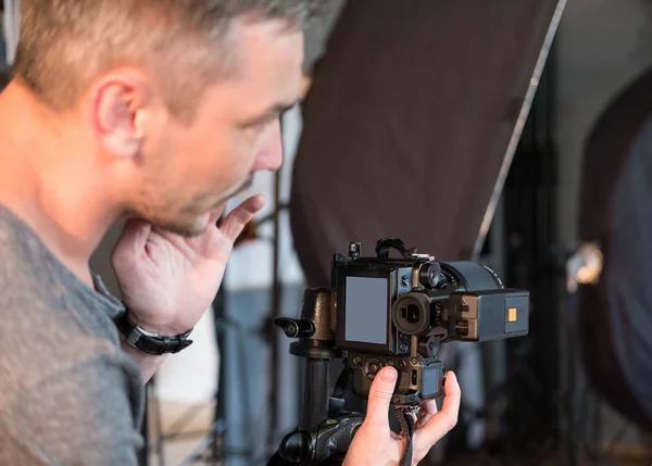 O processo de fotografar em estúdio — Fotografia de Stock