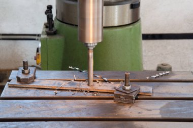 Matkap makinesi portre