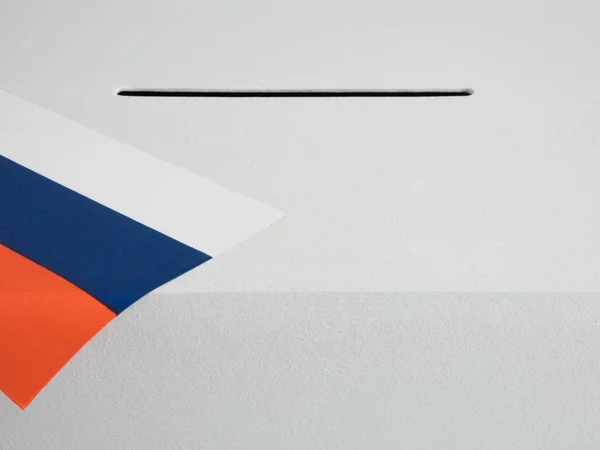 Rosyjski trójkolorową flagą — Zdjęcie stockowe