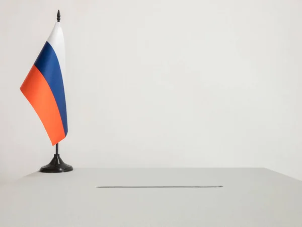 A bandeira tricolor russa — Fotografia de Stock