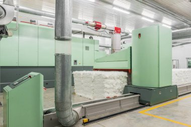 taraklama makine tekstil fabrikası