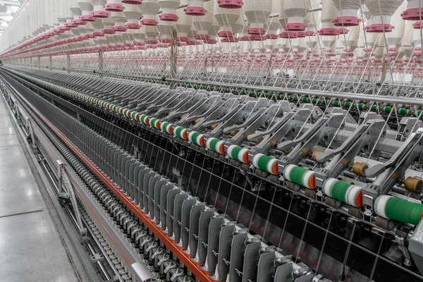 Téma: egy textilgyár orsók — Stock Fotó