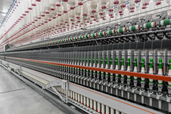 Téma: egy textilgyár orsók — Stock Fotó