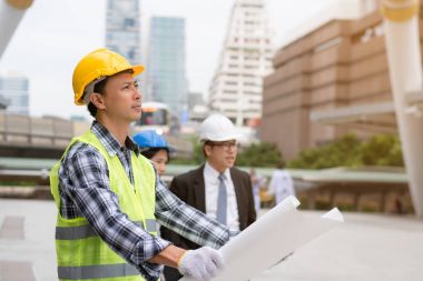 Mühendislik İnşaat kavramı: profesyonel mühendis beni takım