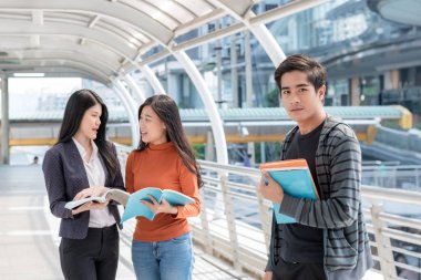 Eğitim kavramı: sorumluluk öğrenci smart eğitim sıklıkta