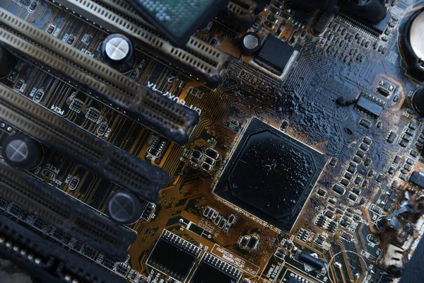 Desktop Computer Burned Damage after fire Burning CPU GPU video card, memory, chip , cooler — Stock Photo, Image