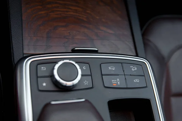 Luxury car interior details. — Stock Photo, Image