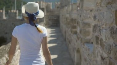 Sıcak ülkelerde tatil insan