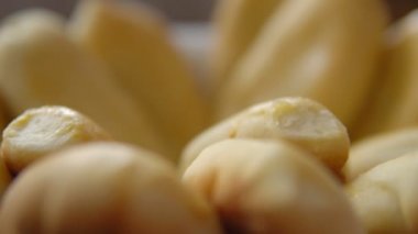 Yemek. Taze pişmiş aromatik kırmızı pies dolgulu