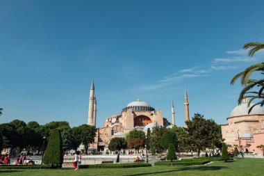 Hagia Aya Sophia - İstanbul 'daki ünlü kilise ve cami.