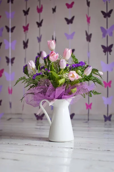 Szép tulipán csokor. Lágy fókusz — Stock Fotó