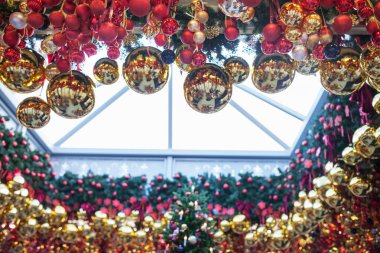 Noel balosu süslemeleri. Kış tatilleri