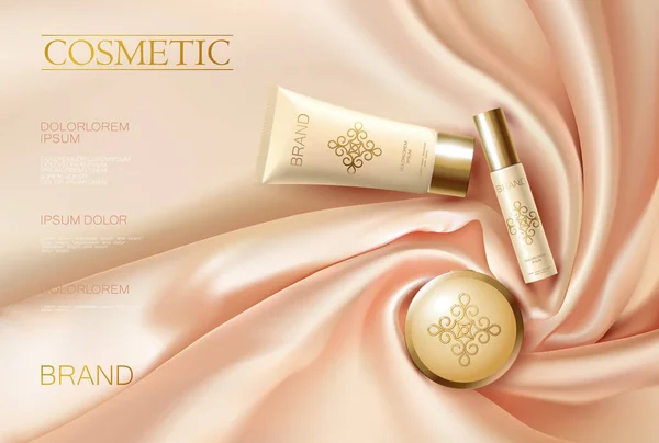 Anuncio cosmético realista 3d suave. Seda brillante tela luz rosa beige paquete de oro polvo compacto. Banner promocional plantilla diseño vector ilustración . — Archivo Imágenes Vectoriales