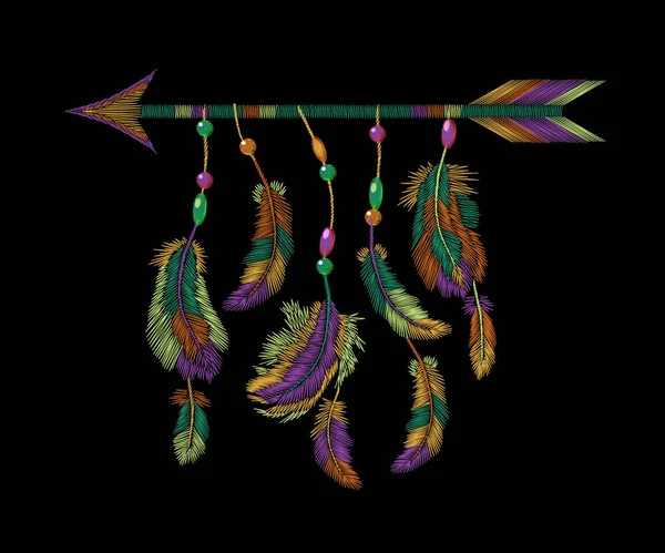 Plumas coloridas bordado flecha. Ropa tribal boho motivo de pájaro indio americano fondo bordado étnico. Plantilla de moda diseño vector ilustración — Vector de stock