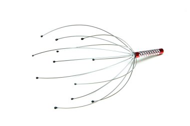 Beyaz arkaplanda elle masaj aleti izole edilmiş..