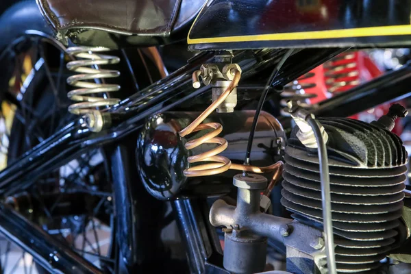 Деталь Старого Мотоцикла Частиною Рамки Двигуном Паливним Баком Паливним Баком — стокове фото