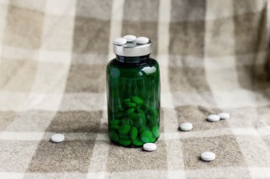 kahverengi ekose Tablet