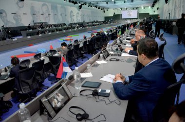  Olmayan hizalı hareketinin 17 Zirvesi
