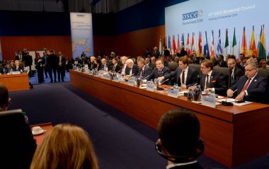 Hamburg'da 23 AGİT Bakanlar Konseyi