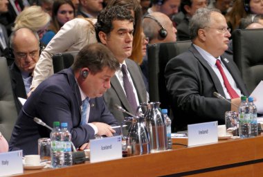 Hamburg'da 23 AGİT Bakanlar Konseyi