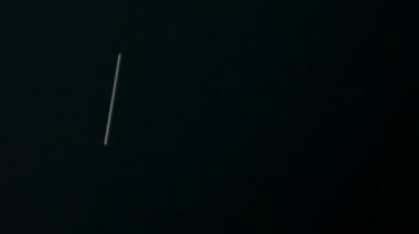 Siyah bir arka plan üzerine yazarak kelime, allık