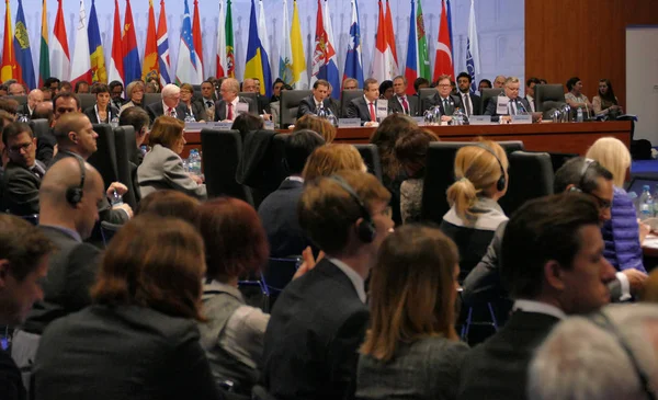 Sessione conclusiva della 23a sessione del Consiglio ministeriale dell'OSCE — Foto Stock