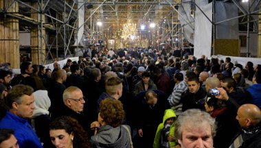 Bethlehem, Palestine. 7th Ocak 2017: Ortodoks Noel Midnight Mass Bethlehem doğuş Kilisesi