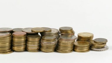 Para sikke yığını ile sallayarak Guatemala bayrağı