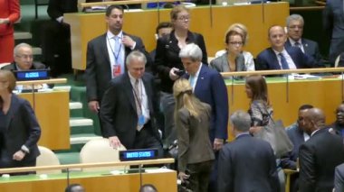 New York, ABD - 20th Eylül 2016: 71 oturumu New York'ta Birleşmiş Milletler Genel Kurulu, konferans salonu genel bakış. Bizim Dışişleri Bakanı John Kerry Ga koridorda.