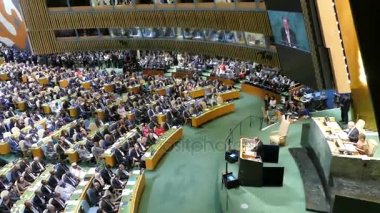 New York, ABD - 20th Eylül 2016: 71 oturumu New York'ta Birleşmiş Milletler Genel Kurulu, konferans salonu genel bakış. BM Genel Sekreteri Ban Ki-moon bir konuşma verir.