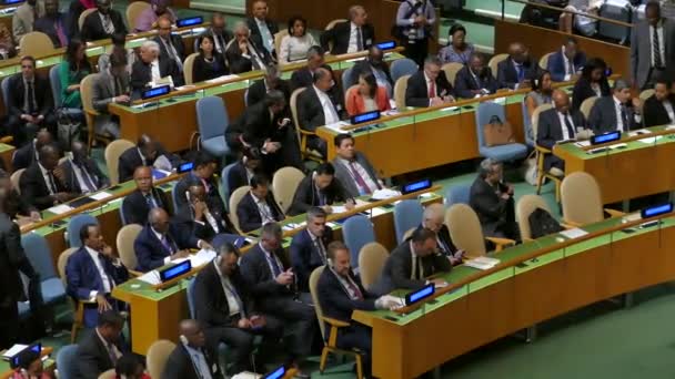 NEW YORK, USA - 20 September 2016: Pandangan umum tentang ruang konferensi sesi ke-71 Majelis Umum Perserikatan Bangsa-Bangsa di New York . — Stok Video