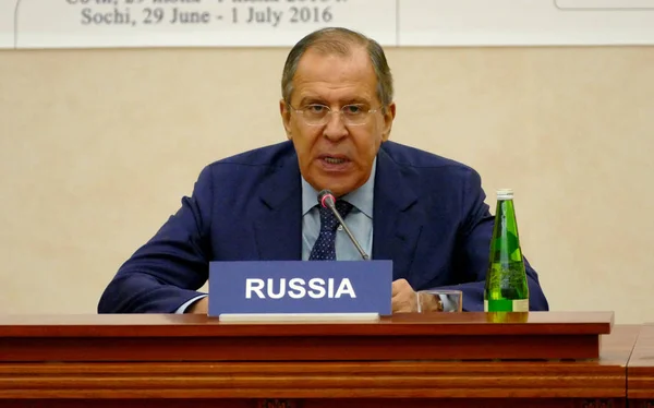 Sochi, Russia. 1 luglio 2016 - Sessione del Consiglio dei Ministri degli Esteri della BSEC a Sochi — Foto Stock