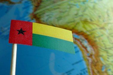 Bir harita bir arka plan makro olarak bayrakla Gine Bissau