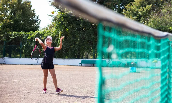 포오츠 테니스 소녀의 — 스톡 사진