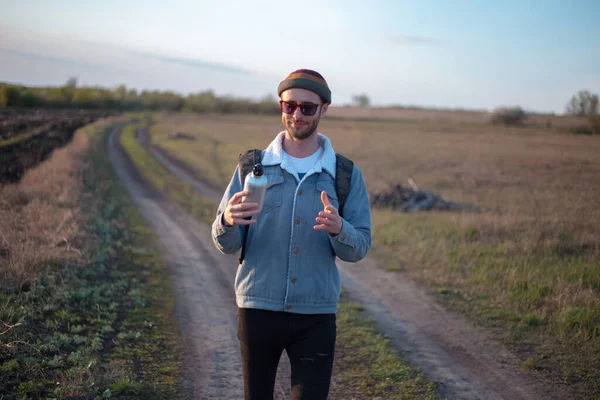 Portrait Young Man Backpack Holding Reusable Aluminum Thermo Water Bottle — Stock Photo, Image