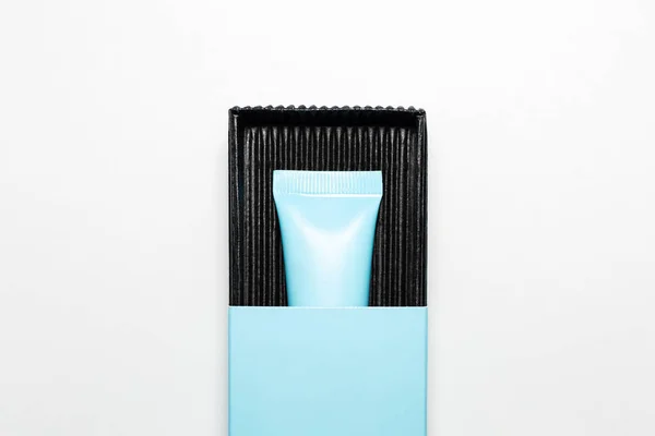 Close Van Cosmetische Cyaan Buis Met Mock Verpakking Zwart Blauwe — Stockfoto