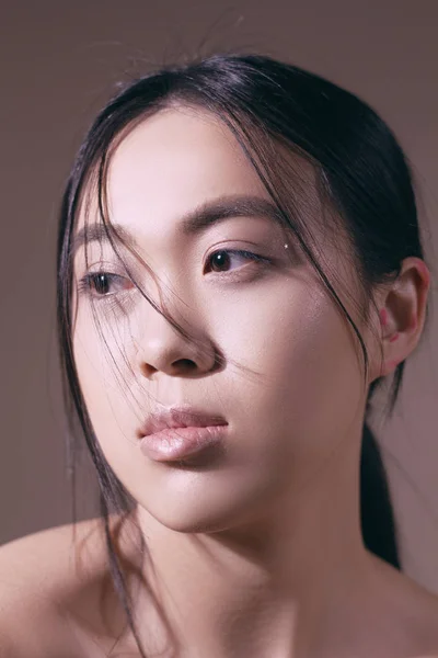 Ázsiai lány smink stúdió-portré — Stock Fotó