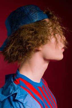 90s şık kıyafetler moda adam