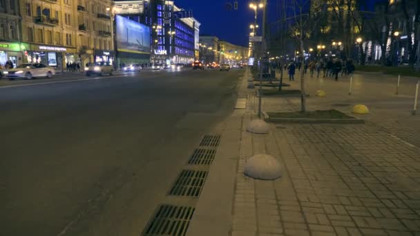 Night City Europe Ukraine Kyiv Khreshchatyk Street April 2018 Vehicles — Stock Video