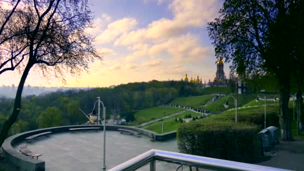 Ukraina Kiev Pechersk Lavra Klostret April 2018 Morning Sunrise Panorama — Stockvideo