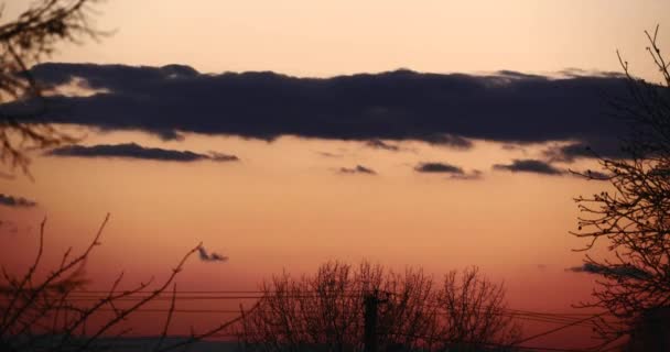 Tilting Time Lapse Evening Clouds House Trees Village Countryside — Stock Video