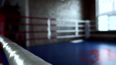 Şehir Spor Salonu 'nda Boks Halatları Arkaplanı Bulanık