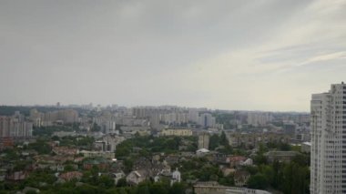 Kyiv Ukrayna - Şehir manzarası Panorama Hava Çekimi - 2019 Yazı