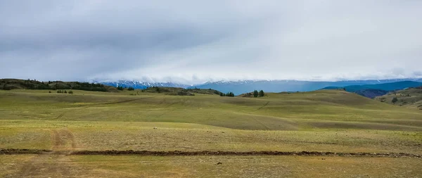 Altai montanhas paisagem panorama . — Fotografia de Stock